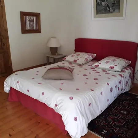 Domaine De La Piale Oda ve Kahvaltı Fons (Lot)