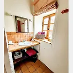 Domaine De La Piale 4*