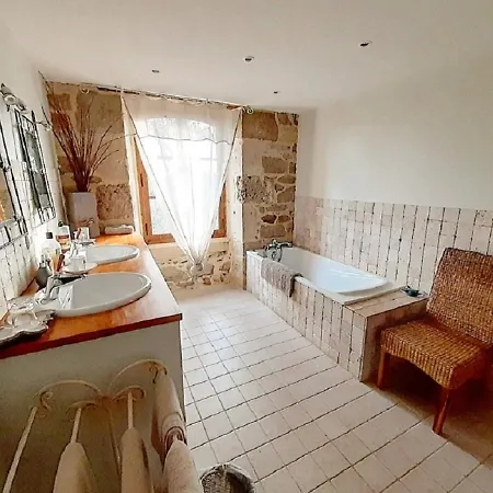 Bed & Breakfast Domaine De La Piale 4*