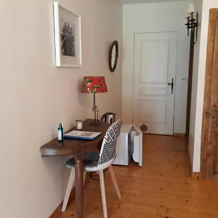 Bed and Breakfast Domaine De La Piale Fons (Lot)