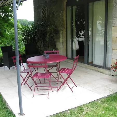 Domaine De La Piale Bed & Breakfast